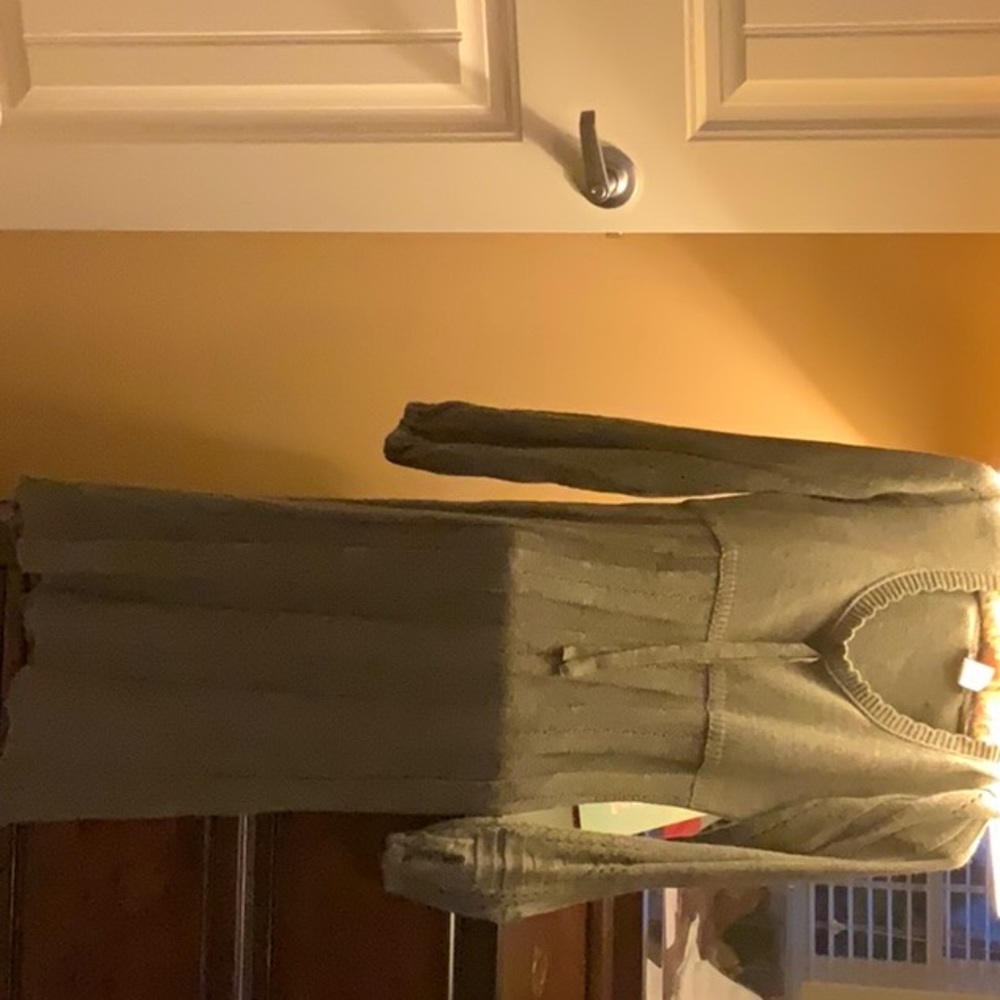 Never worn super cute sweater dress too long for me